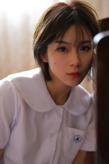 迫不及待吻戏